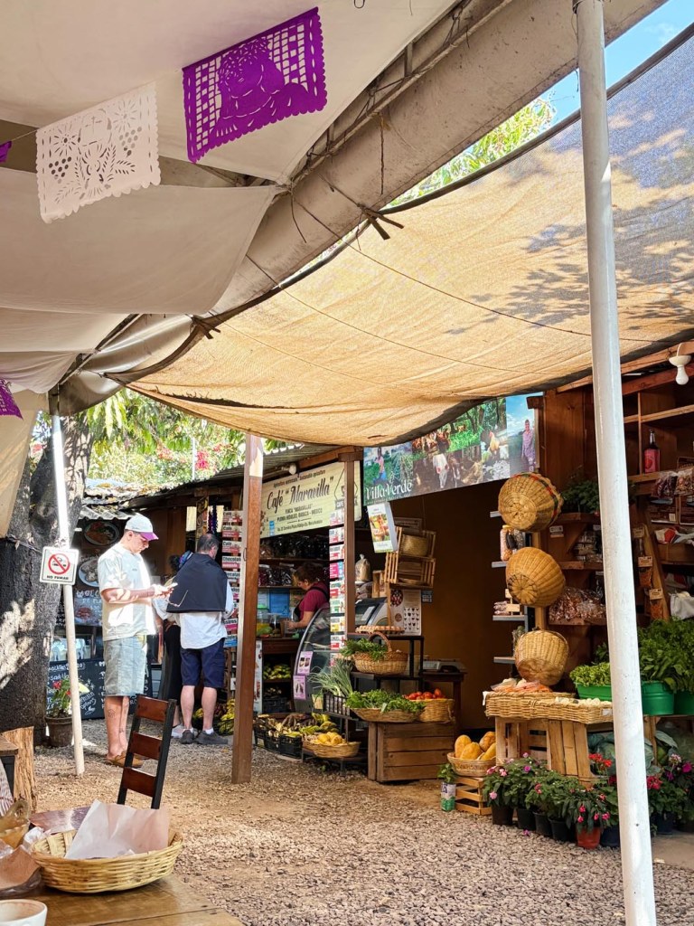 La Cosecha Organic Market